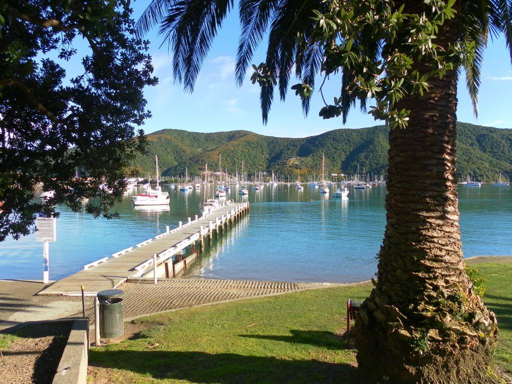 Beachside Sunnyvale Motel Picton Exteriér fotografie