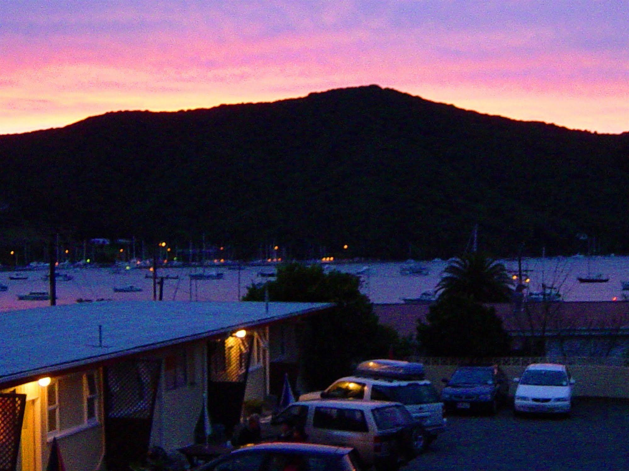 Beachside Sunnyvale Motel Picton Exteriér fotografie