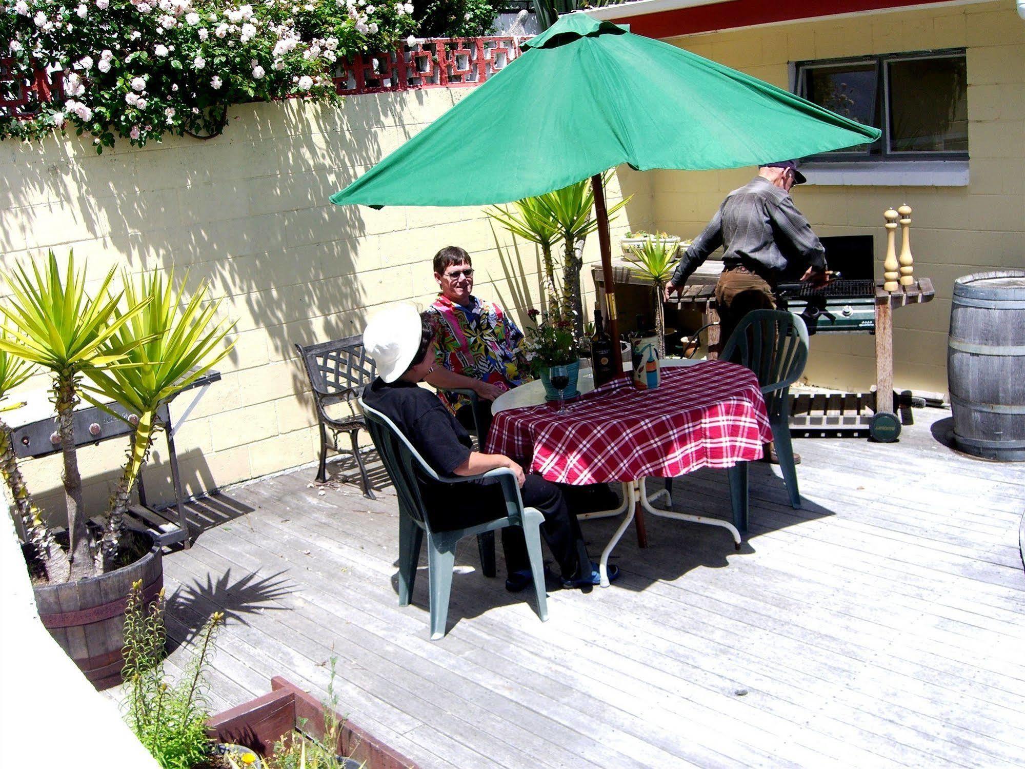 Beachside Sunnyvale Motel Picton Exteriér fotografie